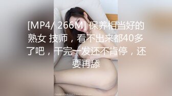 极品小情侣私拍泄密✿颜值高冷的JK眼镜娘小姐姐被操的淫相必露，奶子摇摇欲坠 从娇喘到淫叫 从害羞到妩媚