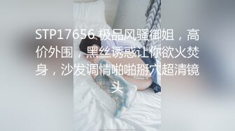 超级可爱的金丝眼镜妹妹，卧室中全裸道具自慰，表情呻吟上天