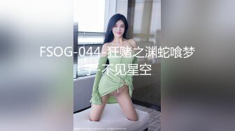 丰满少妇在酒店对着镜子后入，被羞辱到哭着求饶