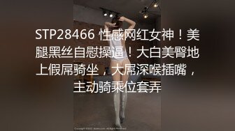 一字馬顔值女神！性感露肩裝爆乳！脫光光全裸誘惑，緊緻肥穴掰開特寫，筋膜槍震穴，擺弄各種姿勢