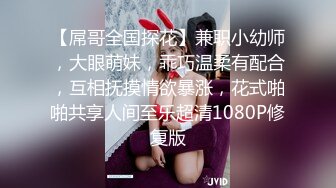 约啪达人2200元网约高颜值F罩杯漂亮美女酒店啪啪，收完现金立马开操，美女干不动了躺床上休息时又被拉到床脚后插!