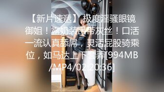 TWTP 小吃店女厕全景偷拍几个小嫩妹各种姿势嘘嘘