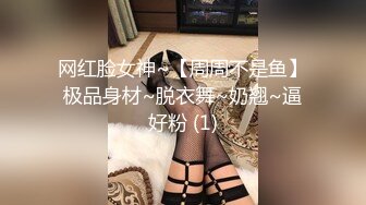 老婆睡懒觉丈夫用尿把她浇醒 试问有几个敢这样的 除非她老婆好这一口