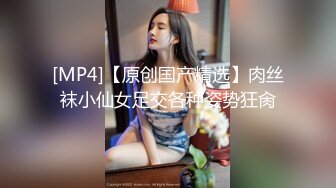 Exhib魔都后入巨臀人妻